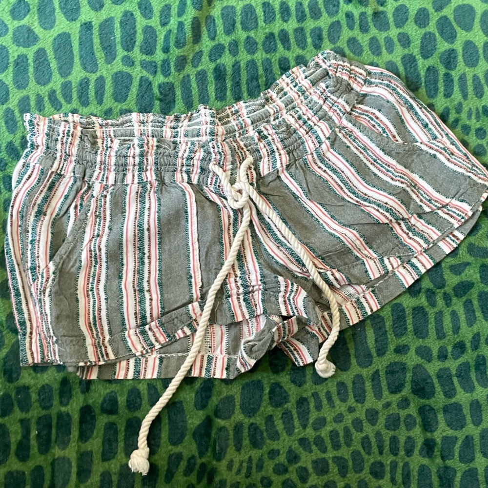 Roxy shorts